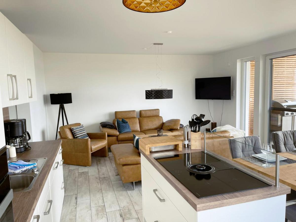 Exklusives Apartment Mit Blick Auf Den See Гросрешен Екстериор снимка
